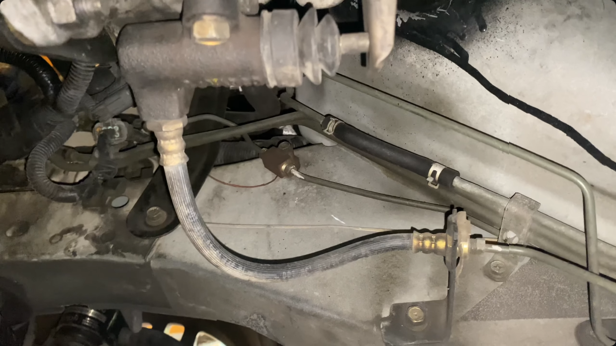 P2M Nissan 89-98 240sx Clutch Line (Dampener to Slave)