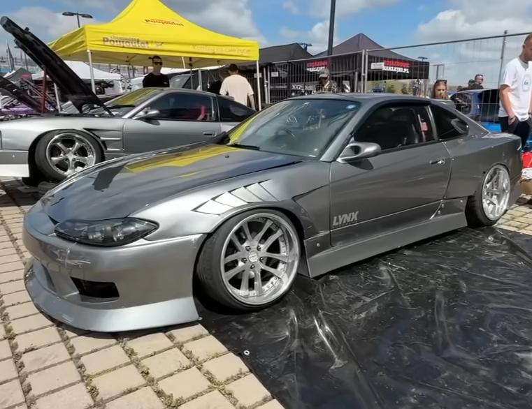 Origin S15 Front Fenders +55mm Sameera Vents - PAIR