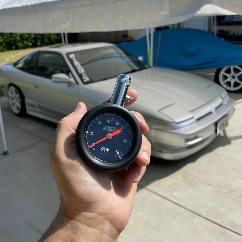 Racing Pressure Gauge (Black Series)