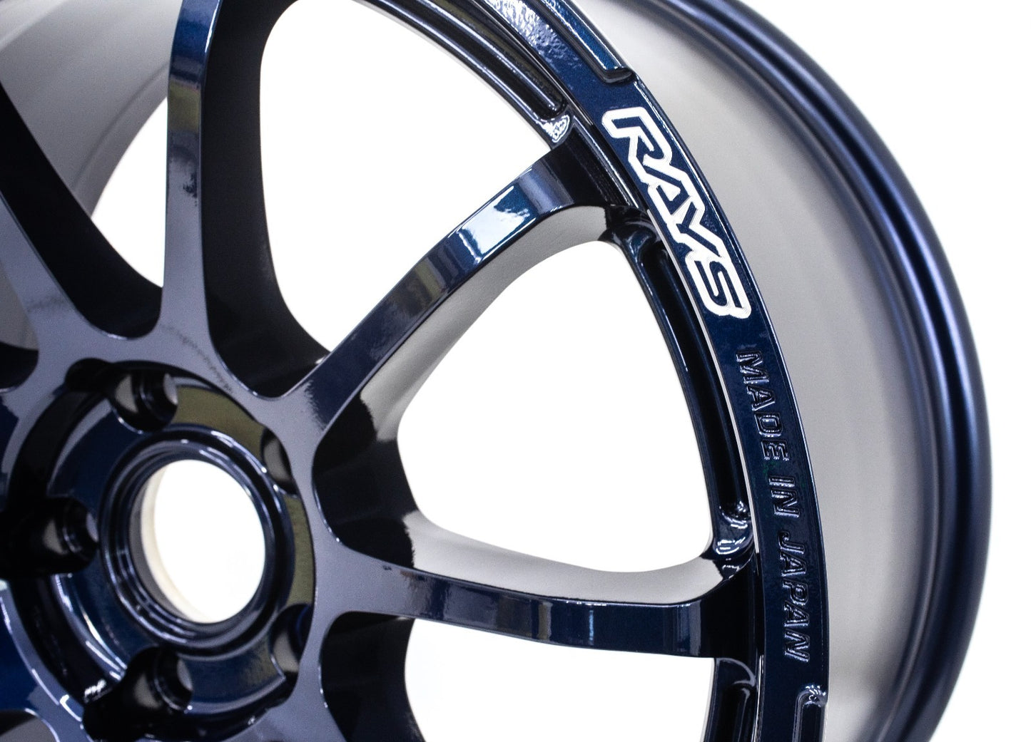 Gram Lights 57NR 18x9.5 +38 5x114.3 Eternal Blue Pearl Wheel