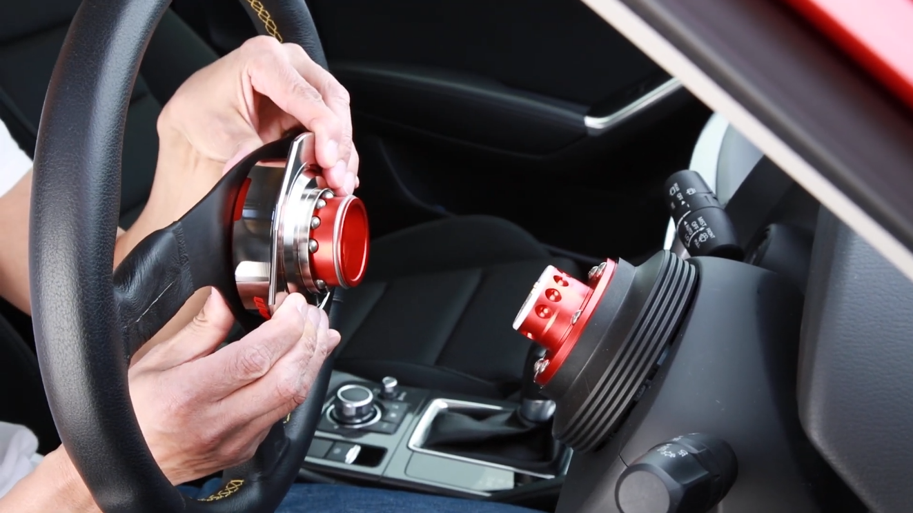 Works Bell Rapfix II Steering Wheel Hub "Flipper"