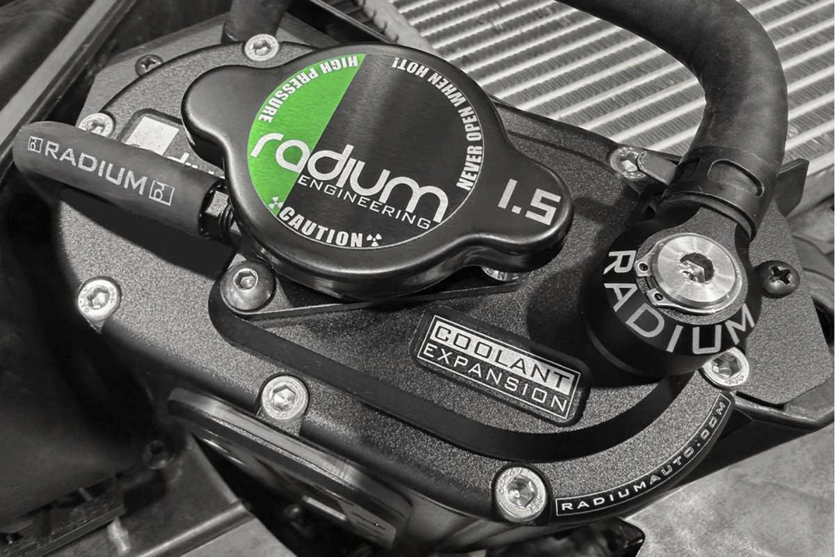Radium Engineering Coolant Tank - Universal 1240ml
